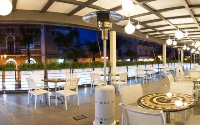 Palazzo Virgilio Hotel Brindisi Exterior photo