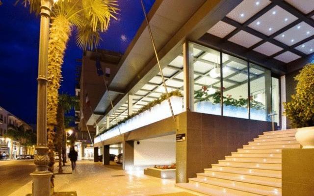 Palazzo Virgilio Hotel Brindisi Exterior photo